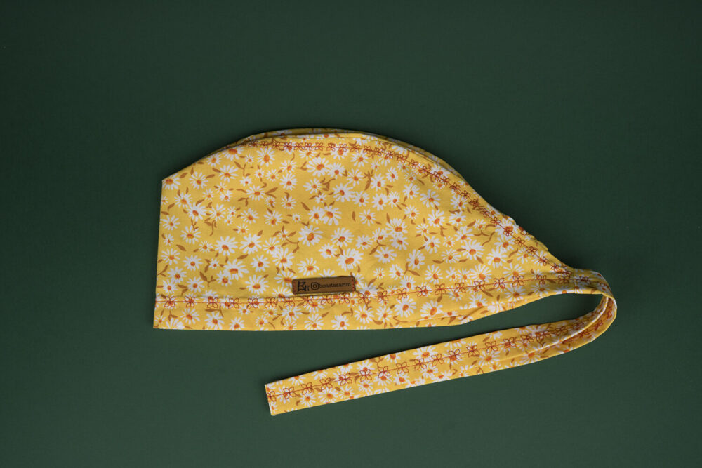 Sarı Papatya Desenli Cerrahi Bone - Görsel 3