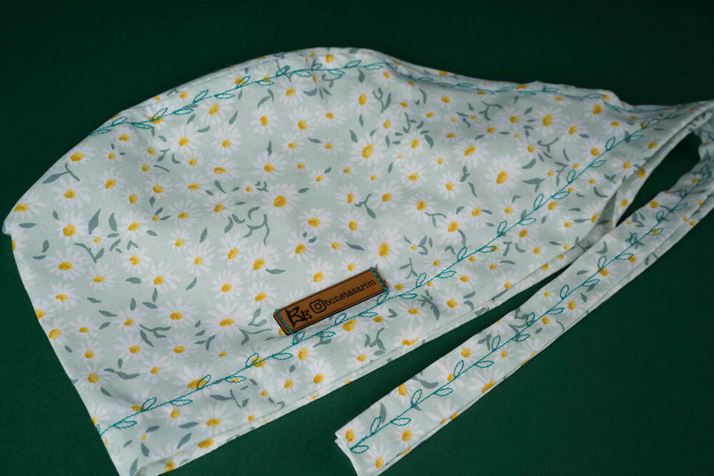 Mint Papatya Desenli Cerrahi Bone - Görsel 2